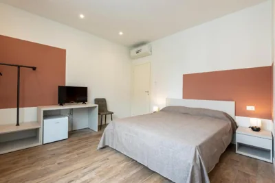 IARSERA rooms and apartment – 사진 6